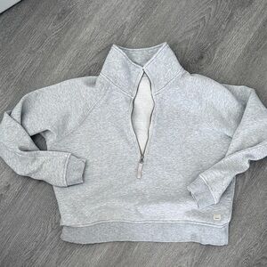 Vuori Women's Gray Half-Zip Sweater